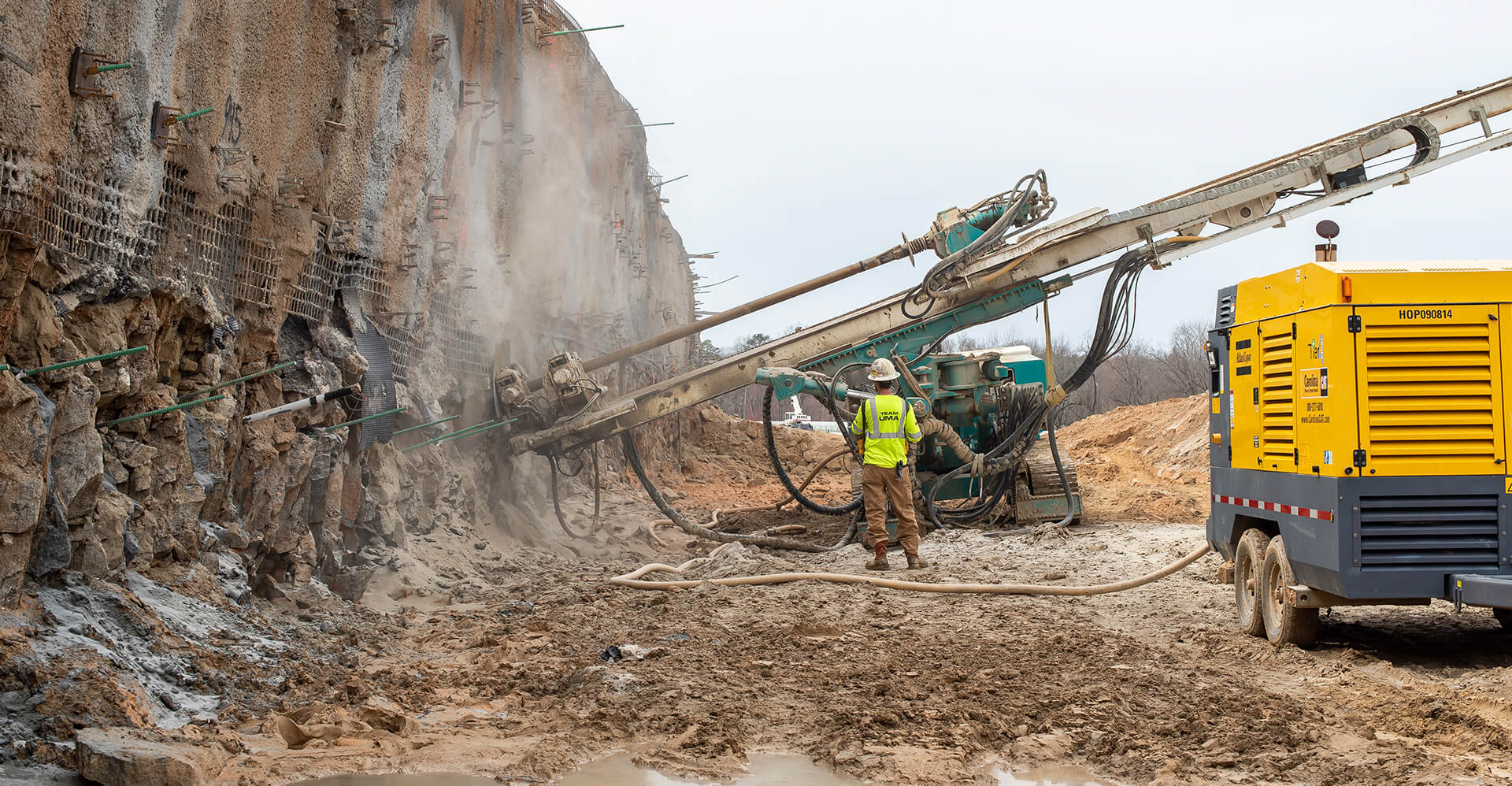 UMA Scales up Production on Unusually Large Soil Nail Wall Featured Image